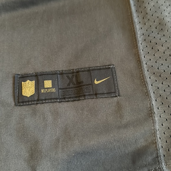 Dallas Cowboys Salute To Service Limited Jersey - Ezekiel Elliot - Picture 5 of 12